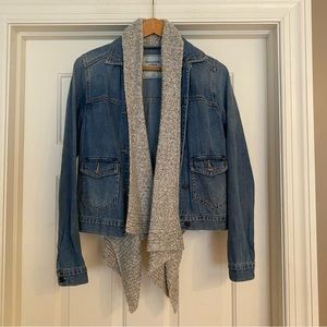 Abercrombie and Finch jean jacket with attached grey scarf Size S
